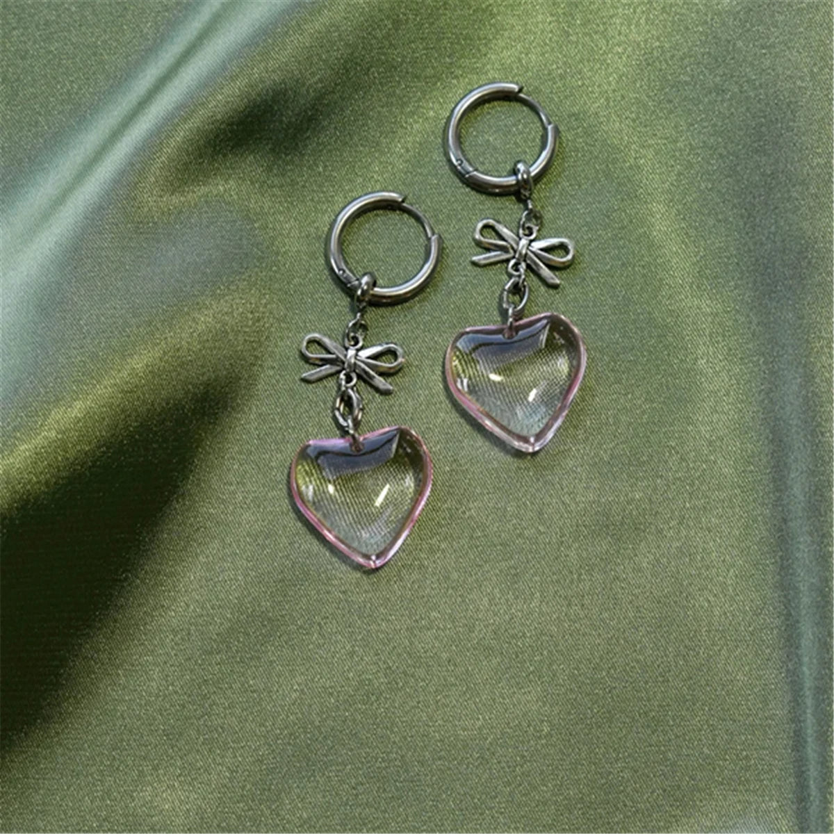 Drop Earringz with Bow Pendant and Heart