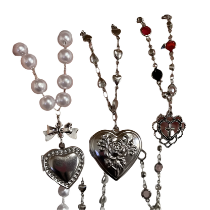 Detailed Necklace with Heart Pendant