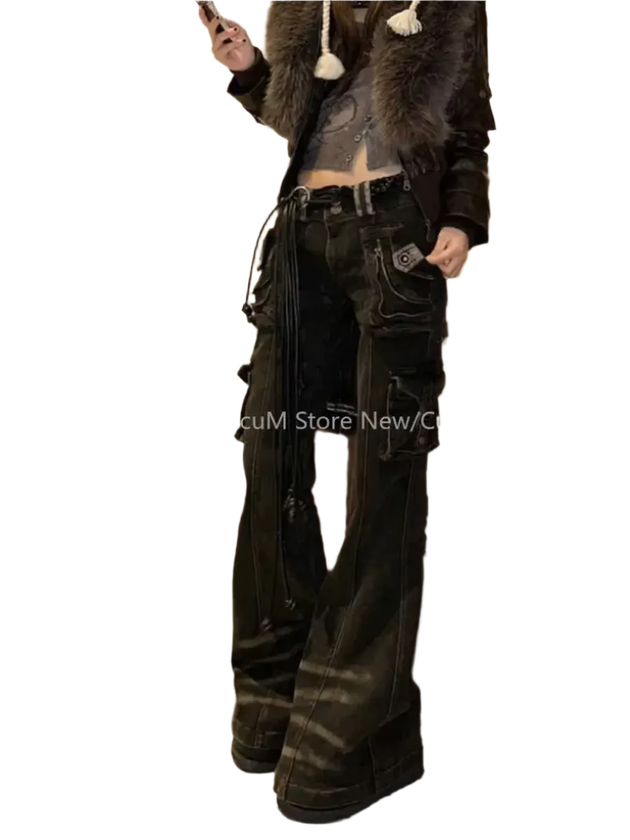 Low-waisted Denim Jeanz with Pocketz