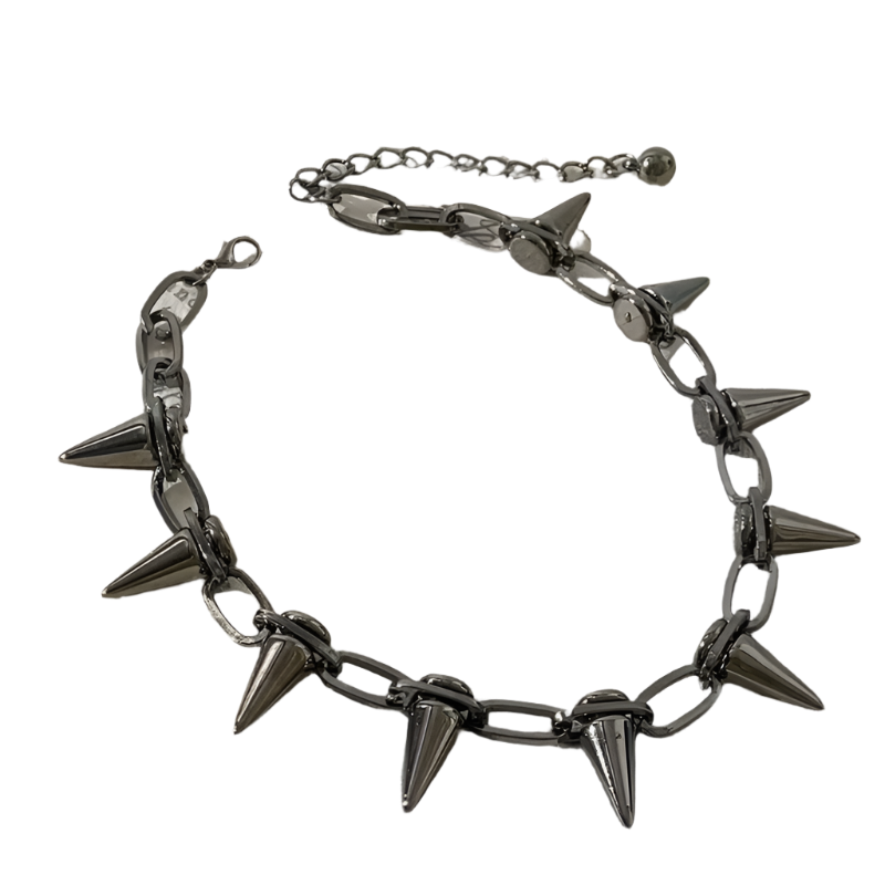 Chain with Geometric Rivetz