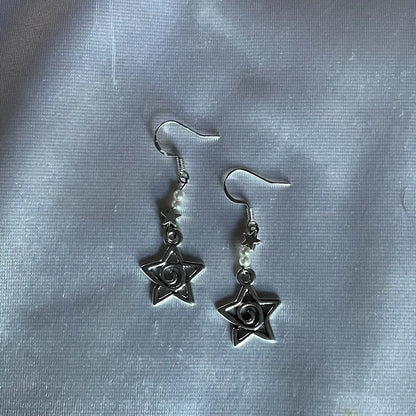 Drop Earringz with Bow Pendant and Heart