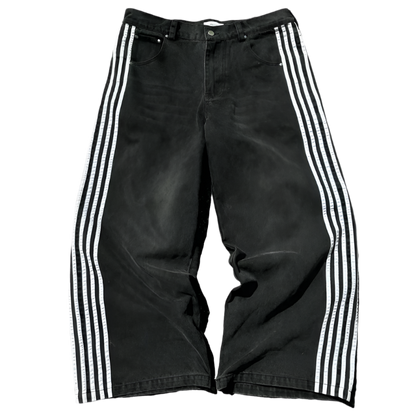 Black affordable baggy streetwear pants for men and women with white side stripes