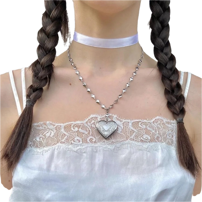 Grunge Necklacez with Pendantz