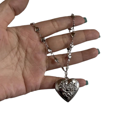 Detailed Necklace with Heart Pendant
